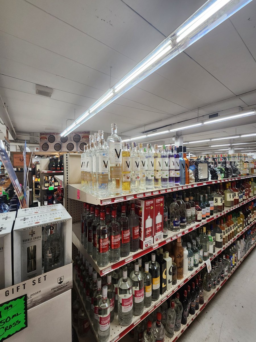 Vodka is still king according to the 2023 numbers with $7.2 billion in sales, tequila is second with $6.5 billion in sales in the US. #vodka