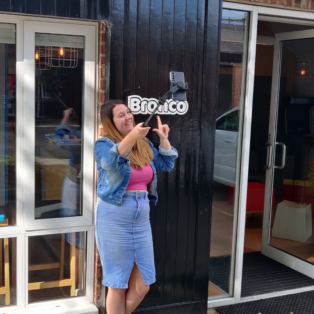 Bronco's tweet photo. π₯³ Congratulations to @sianhthomas for winning Employee of the Month for January! π
Well done for being the most awesome!
#Bronco #TeamBronco #EmployeeOfTheMonth #MostAwesome #DigitalAgency #MarketingAgency https://t.co/hN9vey2xkO