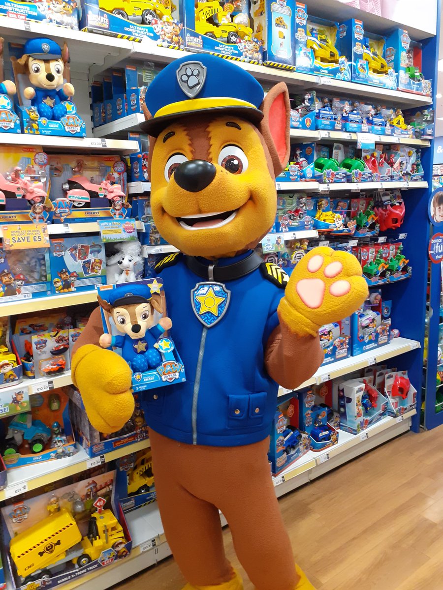 GloucesterBID's tweet photo. Chase is on the case this Saturday at @Entertainertoys in @Kingswalkglos for a meet and greet between 10am-4pm.

Come on down and meet the main dog himself. The perfect way to start the school holidays.

"These paws uphold the laws!" 📷

#Gloucester #pawpatrol #discovergloucester https://t.co/q5FcM6aFKK