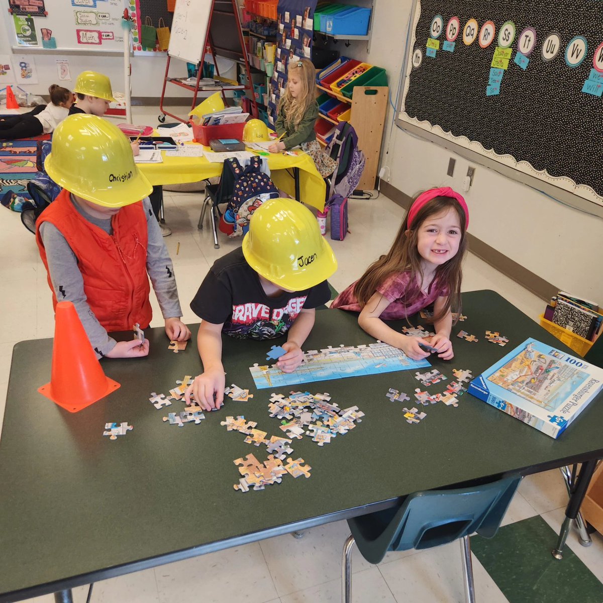 Building our way to 100 with our 100th day rotations! Round 4 #wsdlearns #wearewentzville #gtegators