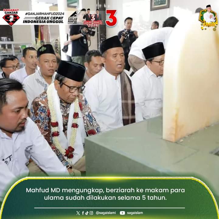 sagaislami's tweet photo. Cawapres nomor urut 3 Mahfud MD berziarah ke makam Ratu Ayu alias Syarifah Khadijah di Bangil, Jawa Timur.

Dia menjelaskan, berziarah ke makam ulama terdahulu merupakan tradisi para insan Nahdlatul Ulama (NU) untuk memetik pejaran hidup dari ulama terdahulu. Syariah Khadijah merupakan sosok pejuang yang melahirkan banyak pemimpin-pemimpin besar di Indonesia.

#SahabatGanjar #GanjarPranowo #Ganjar #GenerasiGotongRoyong #GanjarPresiden #GanjarUntukSemua #GanjarMahfud2024 #SatSet #PastiLebihBaik #SatSetLebihBaik #MahfudMD