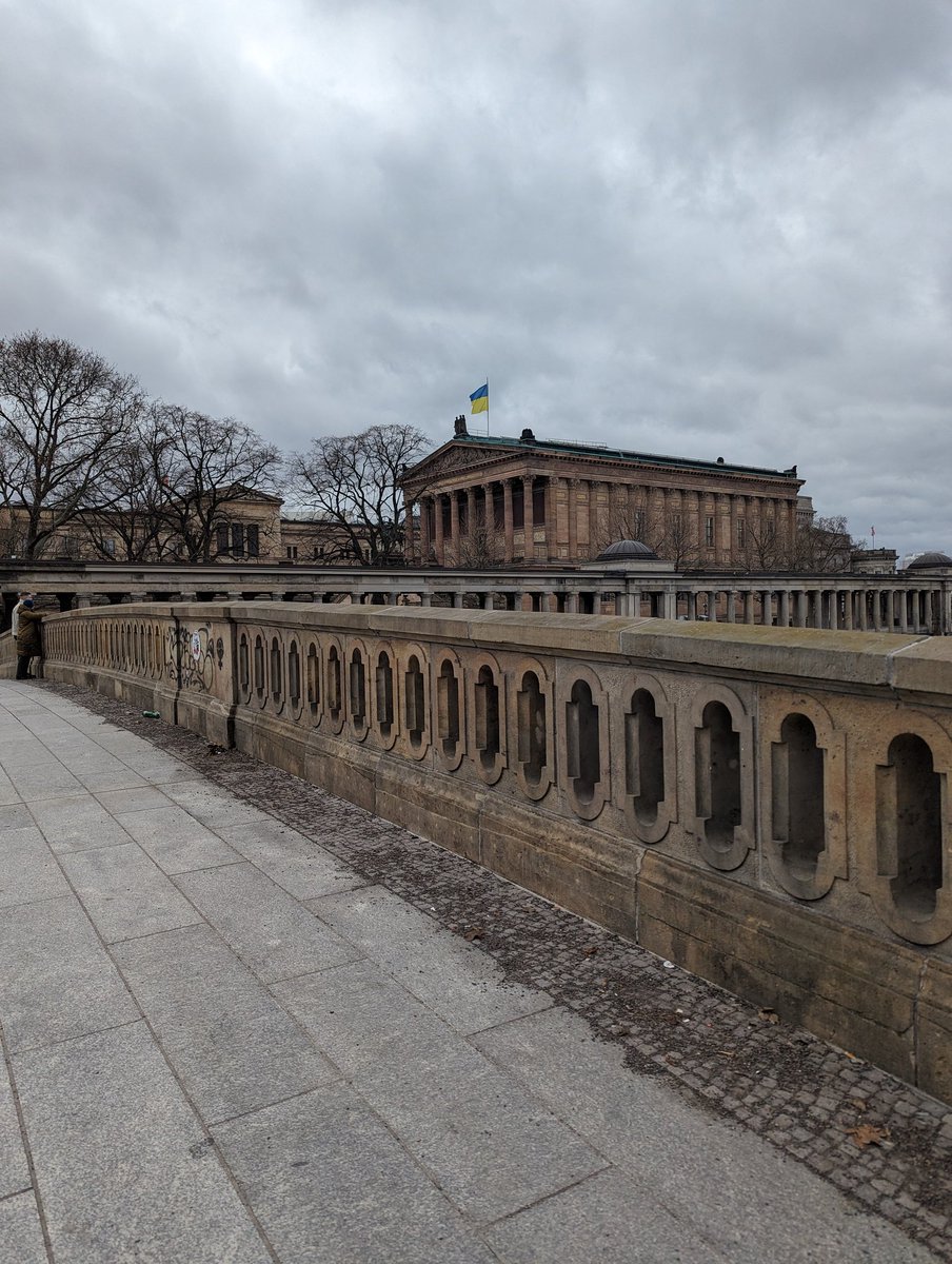 toontosik's tweet photo. Berlin🫠🚨 https://t.co/EhtBkveb4v