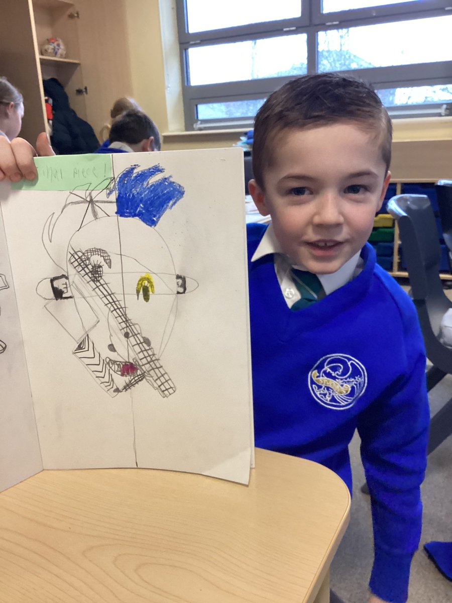 3D_stjohns's tweet photo. Look at our final pieces for our drawing topic! ✍️ https://t.co/nyLjRkpTyN