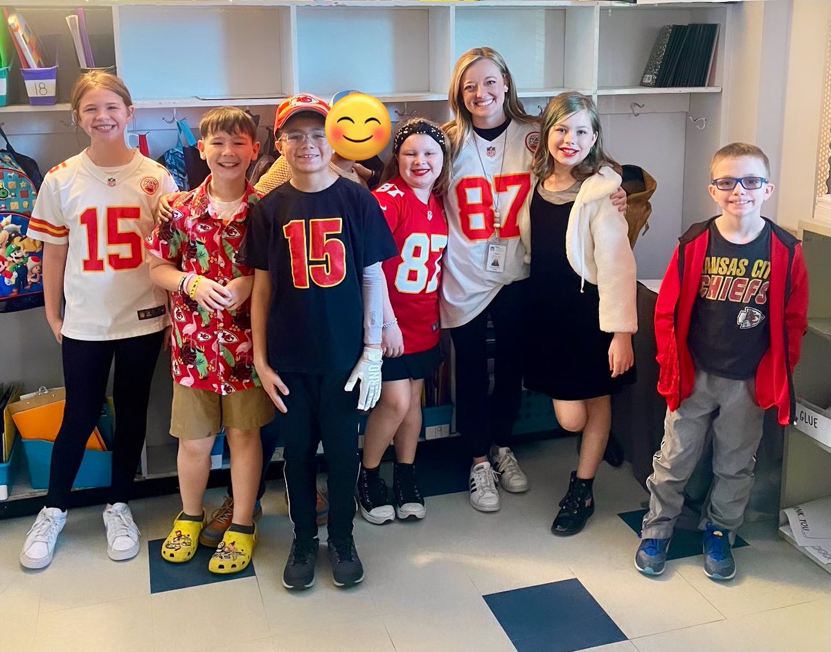 Courtney Fisk tweet media