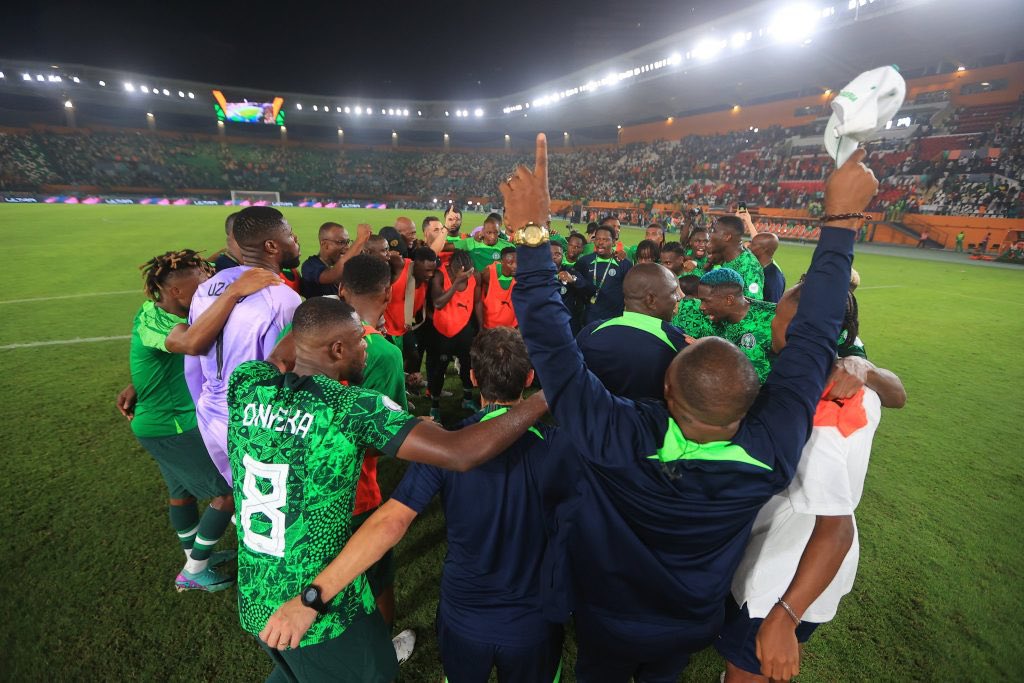 JosePeseiro's tweet photo. We won our third final! Congratulations to everyone! 3 days of preparation with a single thought: TO BE CHAMPIONS
@thenff https://t.co/RTDDvn2YoZ