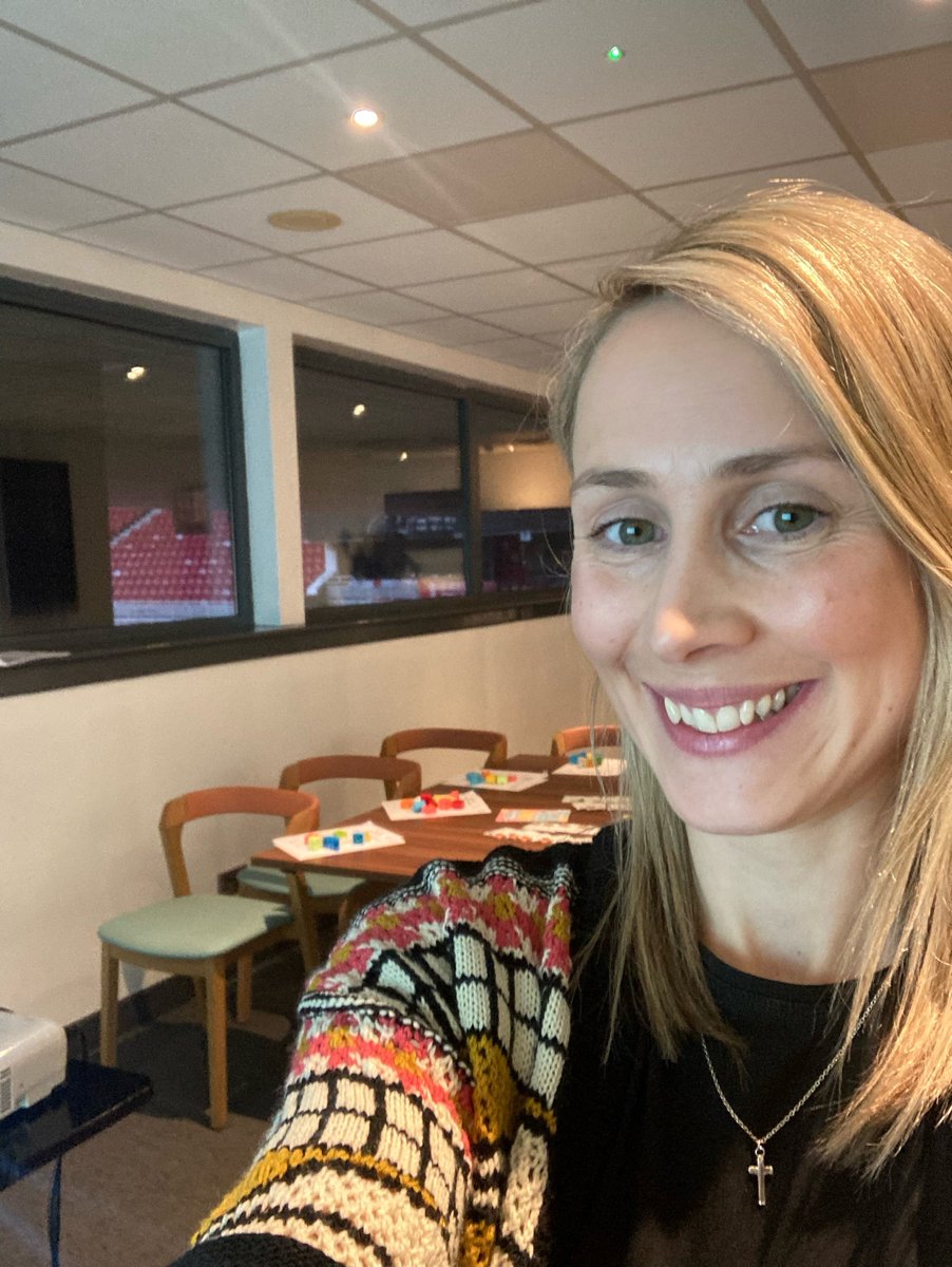 We had a great time last week delivering a session at #TeesValleySport #EYConf2024 on the importance of nurture, bonding and brain development in the 1st 1001 day with some fab practitioners. 🎉👶🏽🧠🫶
#closeknitfamilies  #nurture #infantmentalhealth #first1001days #teesside