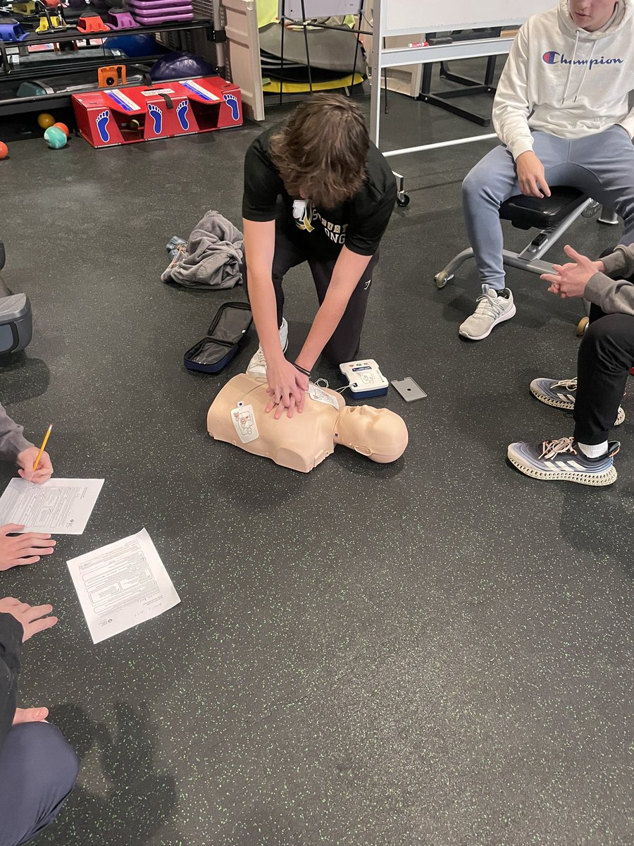 DHSPhysEd's tweet image. CPR/AED pair assessment day