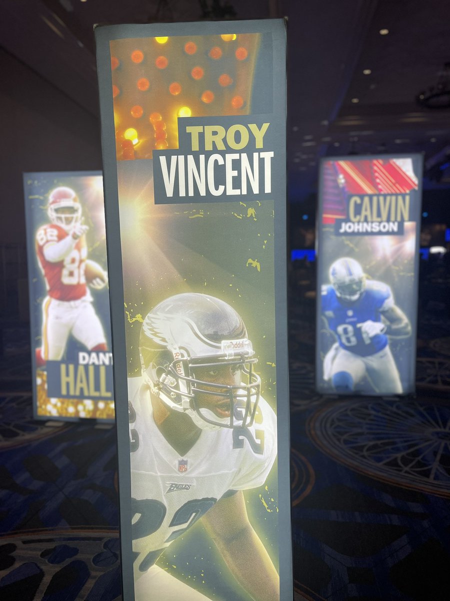 Walked into the NFL Legends Lounge last night and saw this in honor of my friend and leader, Troy Vincent <a href="/TroyVincentSr/">Troy Vincent, Sr.</a> #SuperBowlLVIII
