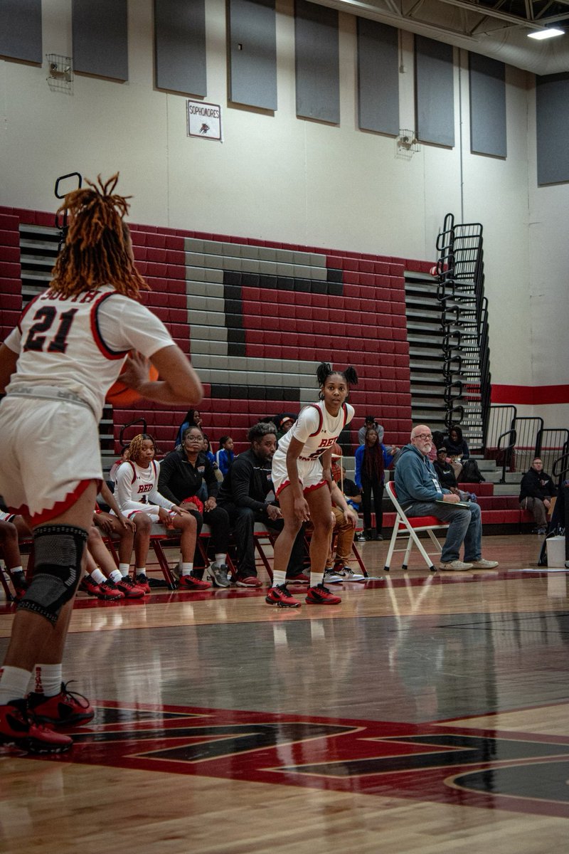TF South Red Wolves Varsity Girls Basketball Team tweet media