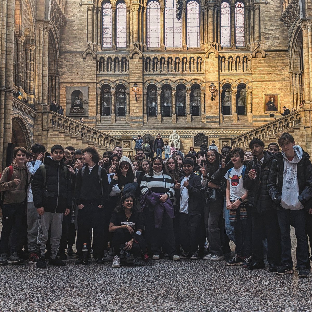 Biddenham Int School tweet media