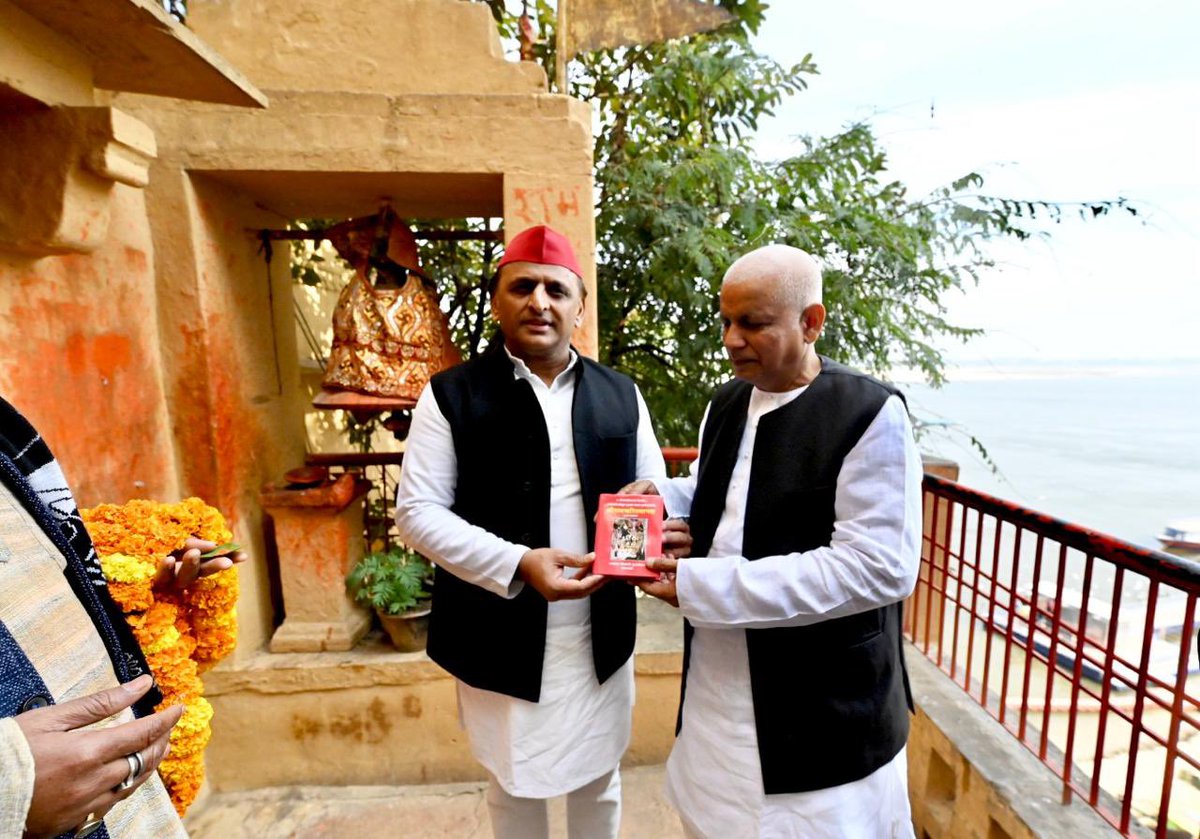 yadavakhilesh's tweet photo. https://t.co/pa2EASXvCQ