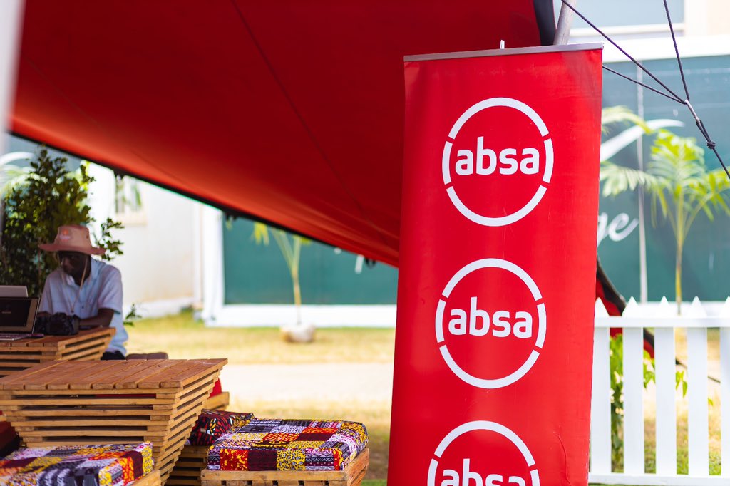 AbsaKenya's tweet photo. Here to celebrate action-packed moments of this prestigious tournament.🏌️♀️
#AbsaPoweringGolf
#MagicalKenyaLadiesOpen
#MKLO https://t.co/Y8pPDb3EeQ