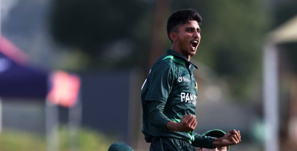 It's been a brilliant fight back by Pakistan, especially this fella - Ali Raza bowled his heart out!!!

He is a champion irrespective of the result,and Pakistan was brilliant throughout the tournament!!

Tough luck!!!
#PakistanCricket #CricketTwitter #PAKvsAUS #PakistanCricket