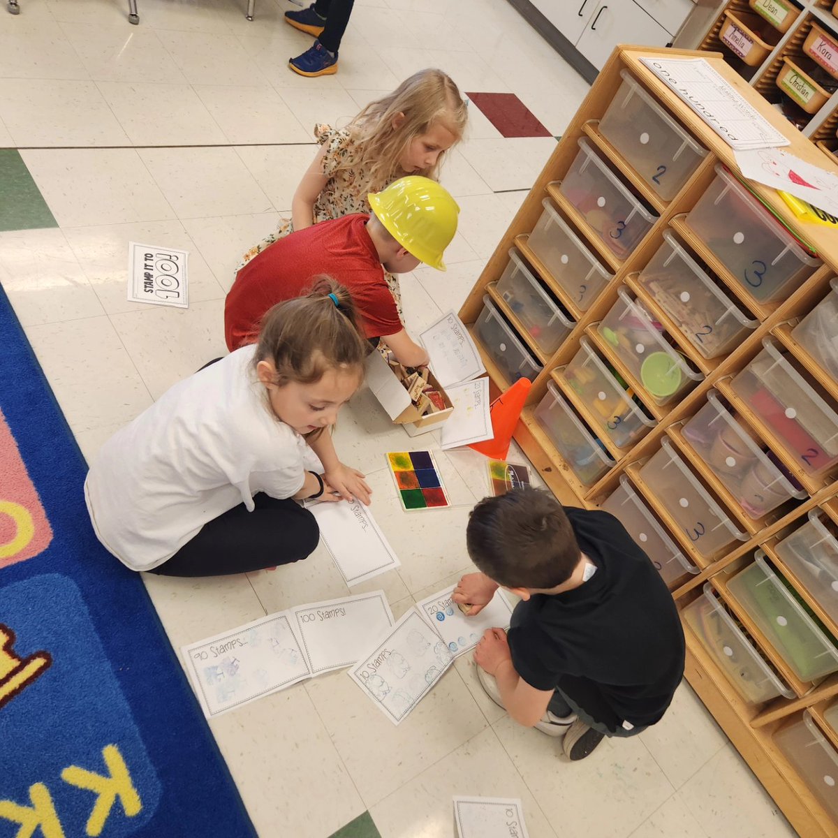 Building our way to 100 with our 100th day rotations! Round 5 #wsdlearns #wearewentzville #gtegators