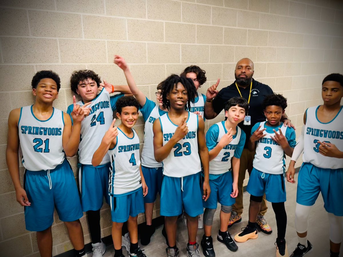 MrCdorsey's tweet photo. 7th grade B Team @SVMS_Athletics1  finished 5-1 last night. Though we tied for 1st with @SISBPatriots, they owned the tie breaker. Coach Bell came by during his bye week to support despite the rival. We are all @SpringISD and that culture starts with the coaches. @SISDAthletics https://t.co/PY2DS4e1LN