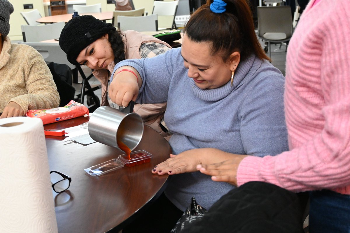 khccnyc's tweet photo. Throwback Thursday to our amazing EWDP program! 😊✨We are incredibly proud of these ladies for joining us and learning how to make candles! It's a fantastic and safe way to get distracted and unwind.

#KHCC #KHCCares #Bronx #KHCCelebrates50 https://t.co/BOwCx3tKRi