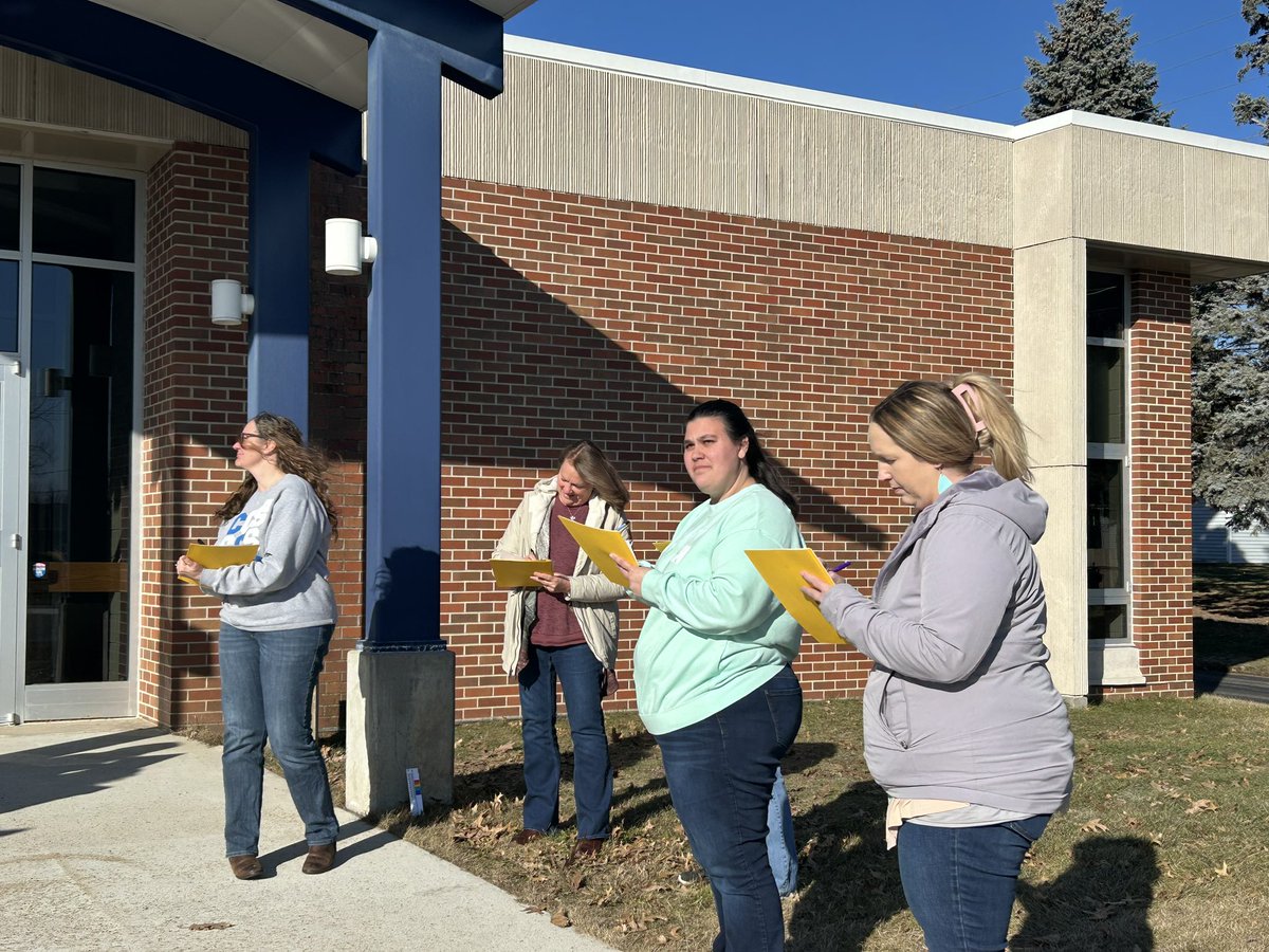 Amanda Sanderman tweet media