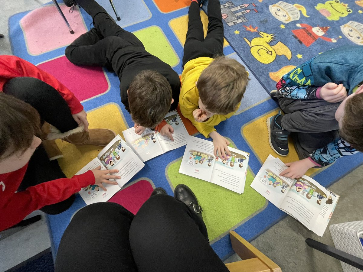 MsDodd6's tweet photo. Enjoying our guided reading time when the children read in small groups a book that matches their ability. https://t.co/oQjEHDvnfp