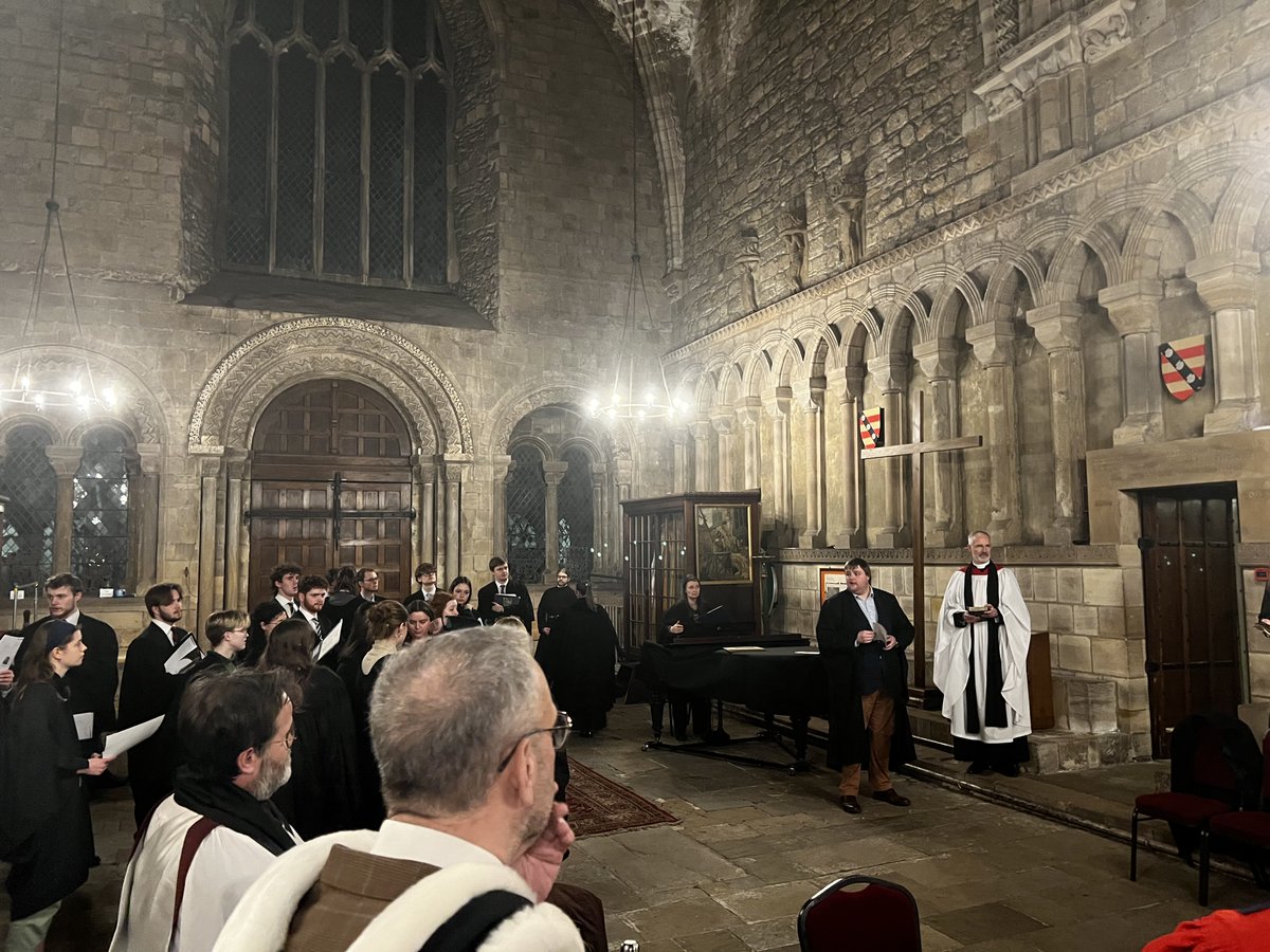 It was wonderful to come together to celebrate St John’s and officially welcome Jolyon Mitchell as Principal. Thank you to @CottrellStephen for leading the service, @philipplyming for preaching, our Chapel Choir for singing and to everyone who joined in the celebrations.