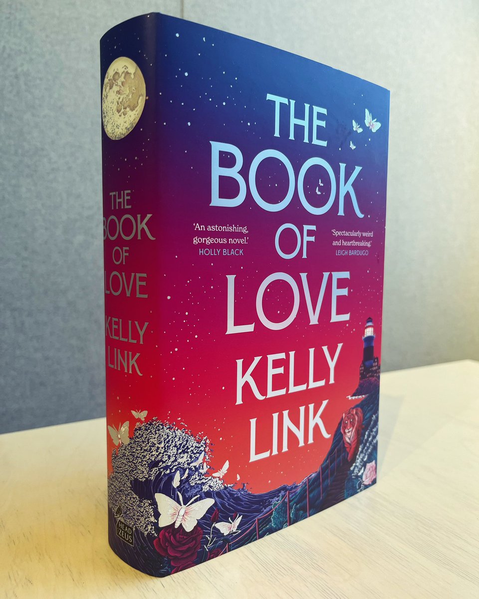 Happy pub day to this beautiful book! I first read Kelly’s words after hearing her in conversation with @AANiffenegger in 2011 & it’s been a literary love affair ever since so to have had even a small role introducing #TheBookOfLove to the world is a career dream come true!