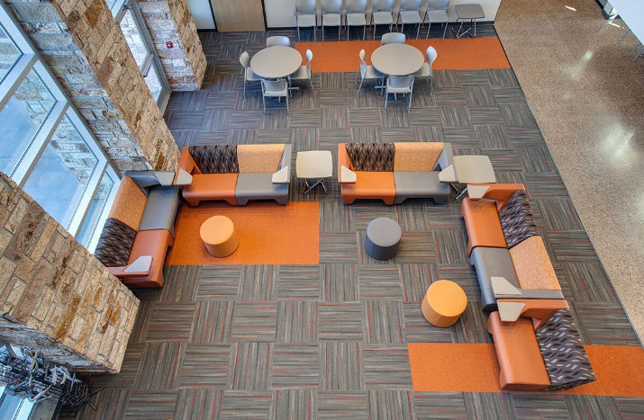 BeckTOI's tweet photo. The proper layout and furnishings can help evoke curiosity and collaboration. As the school year begins, take a look at the design details showcased in the Capitan Middle School + High School project by clicking the link in bio. https://t.co/r6fdllj9sG