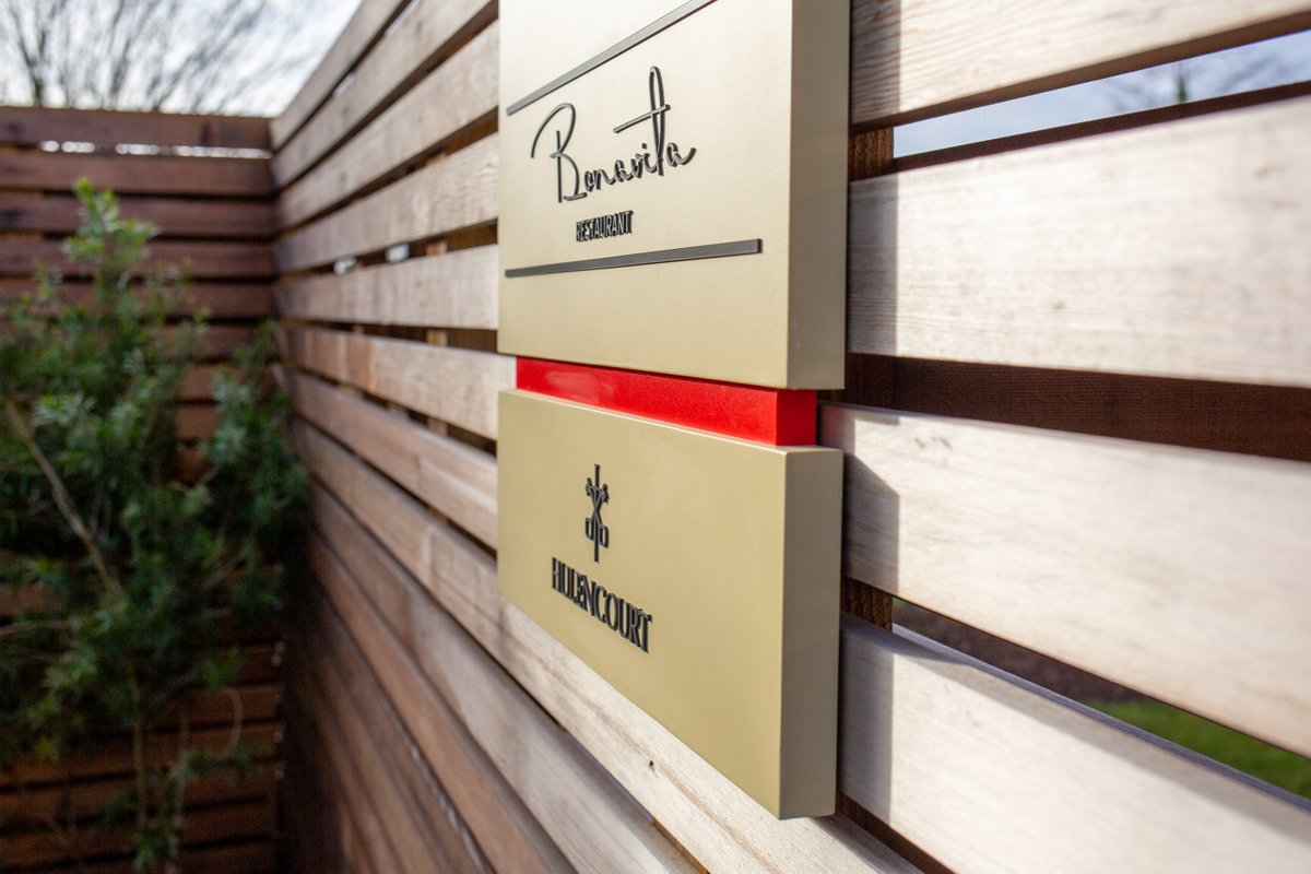 kenwhitesigns's tweet image. We love crafting bespoke signage projects where our creativity, craftsmanship &amp;amp; manufacturing expertise collide! Do you have a unique signage vision? Let's bring it to life! 💫 kenwhitesigns.co.uk #BespokeSignage #GolfSignage #SignageSolutions #Signage #SignCompany