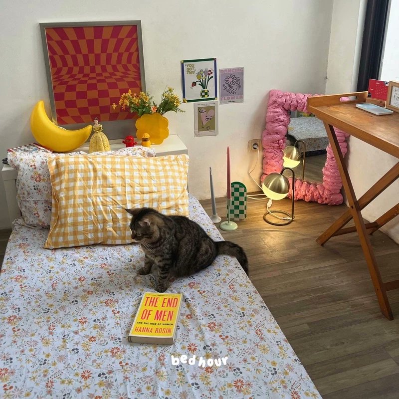 racunincenter's tweet photo. sprei / bed cover

— a thread https://t.co/Ek4Q6auNeA