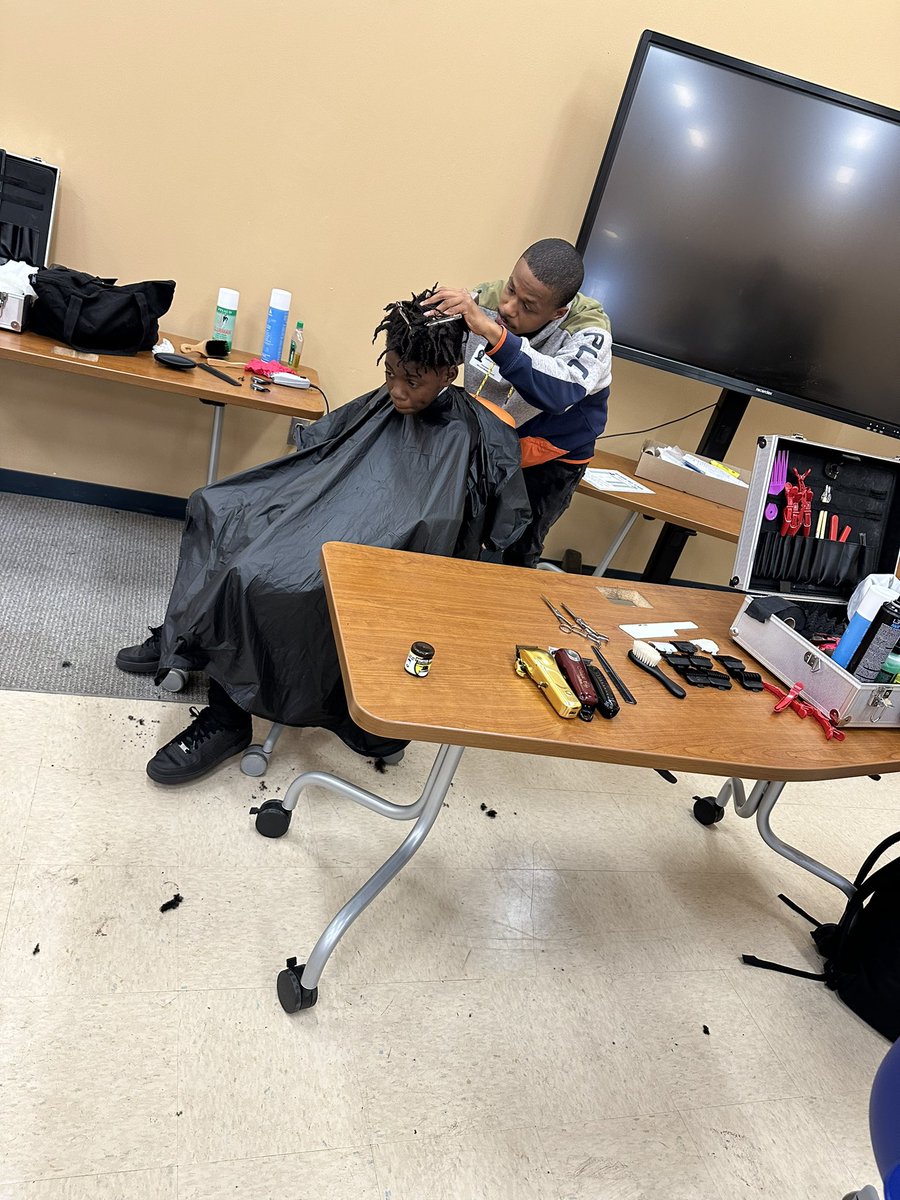 Our Vikings are grateful that they were able to receive haircuts from Artistic Nails and Beauty Academy <a href="/TransformHCPS/">HCPS Transformation Network</a> <a href="/HillsboroughSch/">Hillsborough Schools</a> <a href="/HCPS_RCLS/">HCPS Resiliency,Character, & Life Skills Education</a> @HCPS_FACE