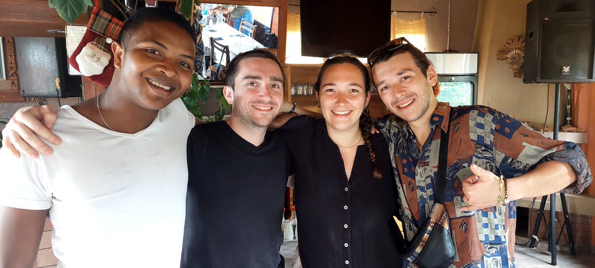 cosse_thomas's tweet photo. Ac  10  #VSI et @ServiceCivique la coop @RA_NouvAquitaine Billère et Itasy 🇲🇬 illustre la + value du #VIES. Une dynamique 🤝 exemplaire permet des missions de qualité et en #reciprocite au service de projets concréts. #Sesame #TEVO @duforestel Cooleurs du Monde @LaGuilde_Action https://t.co/hk93BVXZa3
