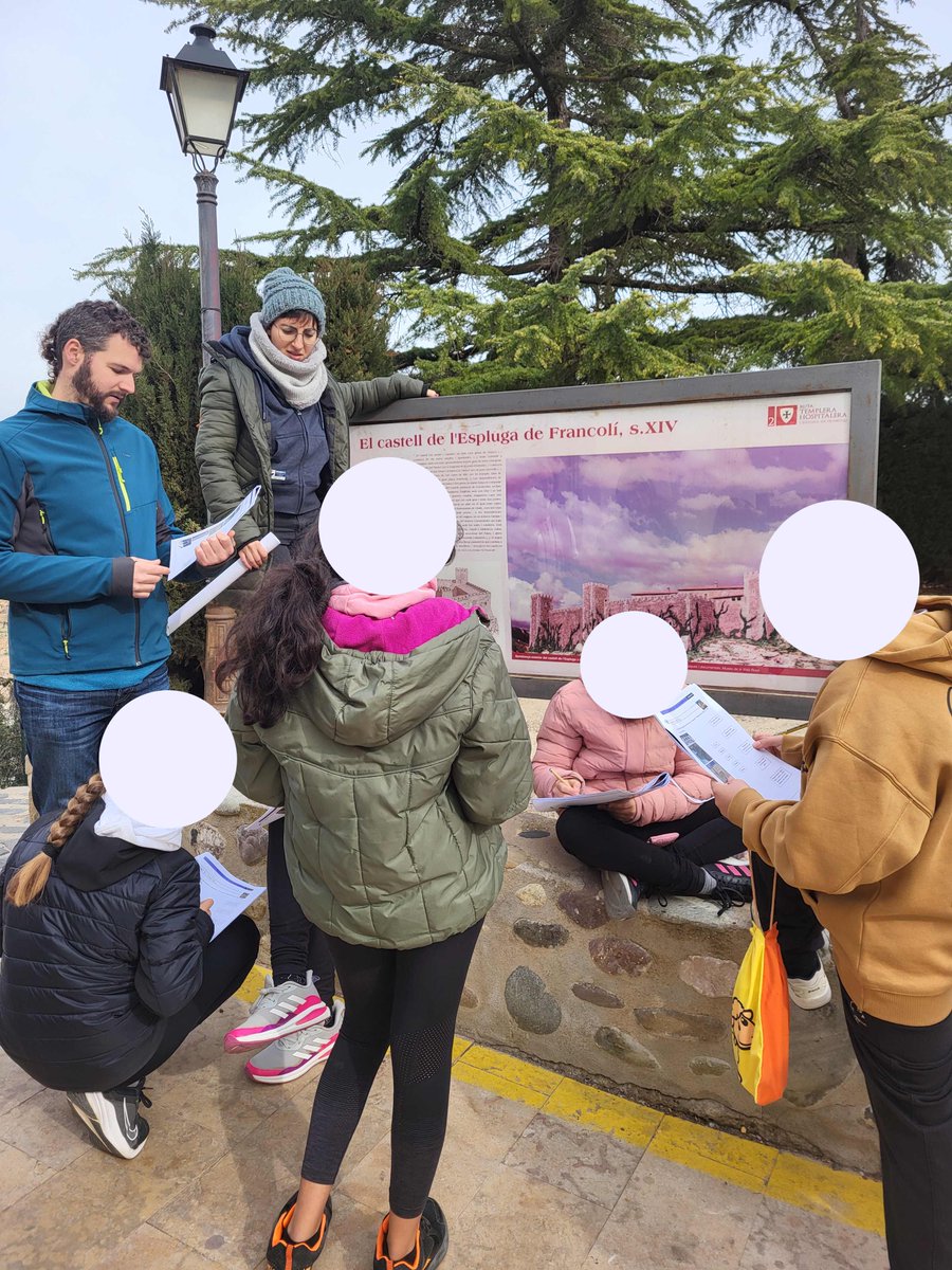 Iniciem el V Georeferenciem la Conca de Barberà fent teatre serveiseducatius.xtec.cat/conca/general/…