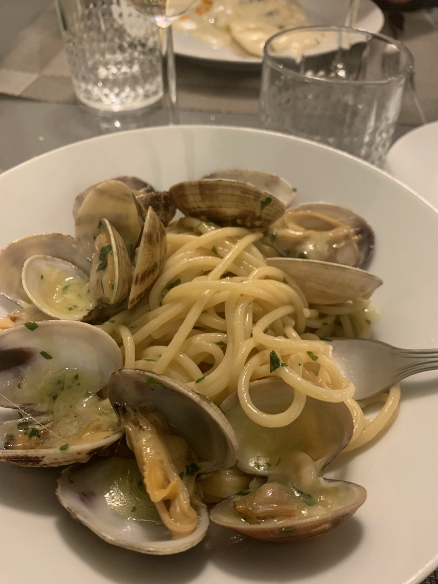 etienne liebig tweet media