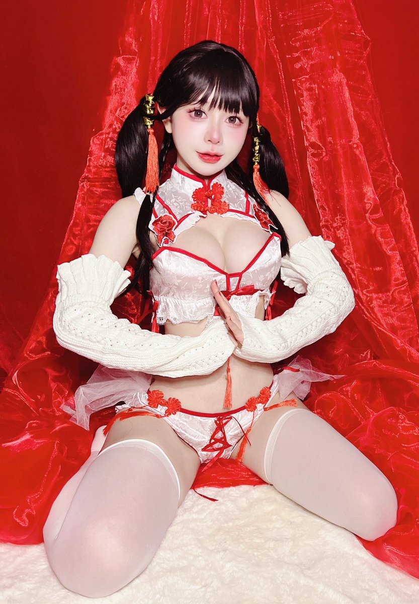 《慾神幻想》陪你過個不一樣的春節 !
參加新春自選組合召喚有-機會獲得強力 SSR 角色！
春節限定角色
「嬉春 芬妮克絲」、「審音者 伊娜絲」讓你慾望滿滿
那就趕快到EROLABS 遊戲平台進行下載 ❣️
下載完成後輸入專屬紅包序號碼
：bymPkZ3brWg

*序號碼兌換有效期至2024年2月27 https://t.co/C8PDlZXHJu