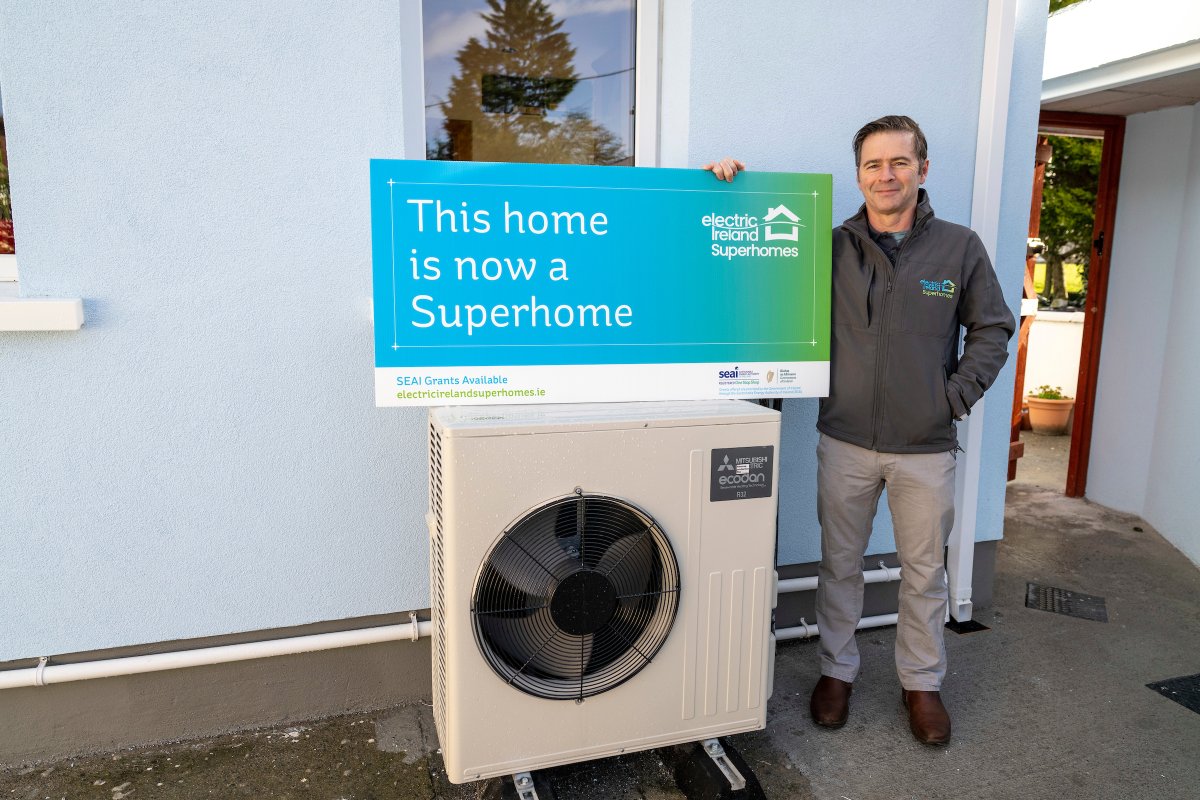 elirlsuperhomes's tweet photo. Interested in a retrofit but unsure where to start? Check out our website to find out what is involved in a retrofit, the benefits and case studies. 

Visit https://t.co/j9jdRpbsBG https://t.co/fKGKjgclAE