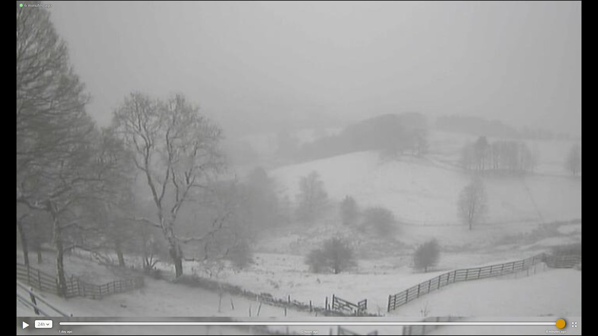 @Sunset_Twilight @ChadWeather Need some really big elevation for it to stick, i have been to Oldham where it's been snowing all Morning at 200m but its just wet not Sticking. New Mills area and Whaley Bridge webcam in Derbyshire looks good. @ETPhoningHome86 @UKXtremeWeather @uksnowmap