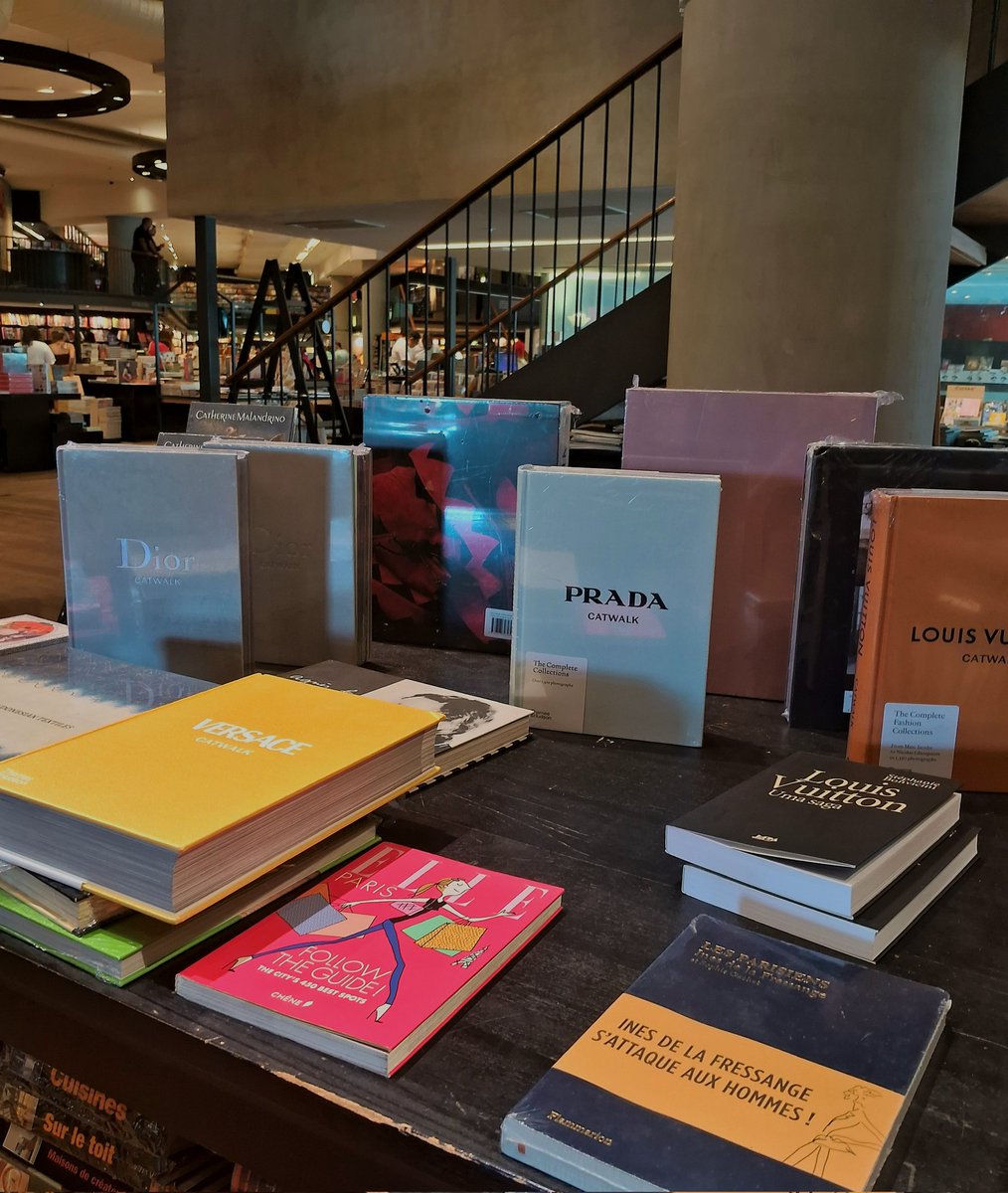 misadior's tweet photo. ✮⋆˙📚ᝰ.ᐟ https://t.co/maNaJ8GQji