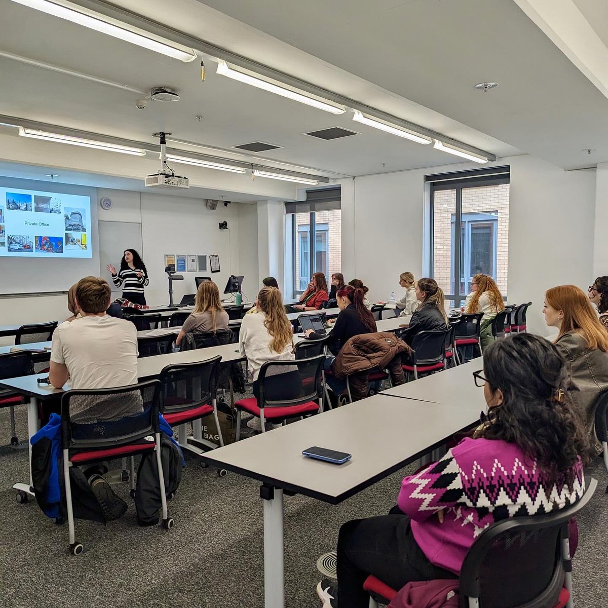 uomsoss's tweet photo. We had our amazing SoSS Employability Conference yesterday 🎉

Thank you to all of our speakers for the wonderful talks they gave, to the organisers and volunteers who helped out on the day and to all the students and alumni who attended 💜 https://t.co/DFi1OUjzwI