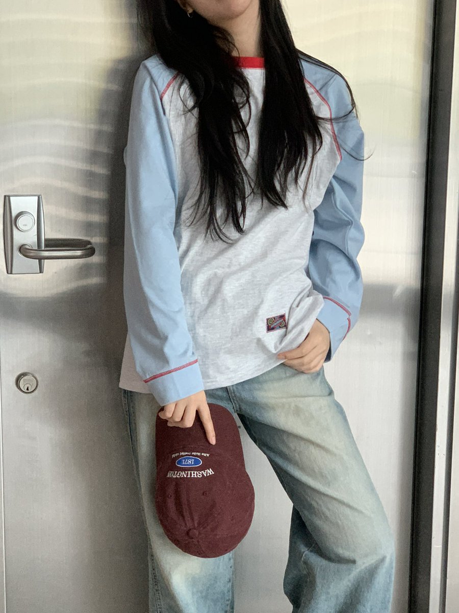 fromzyzy's tweet photo. 두상 네모되는 모자+ 깊이 얕은 모자 헤이터가 찾아낸 가장 완벽한 만원대 볼캡 https://t.co/3JzJz2AKhv