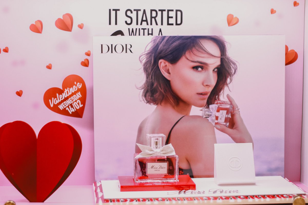 bonaccordcentre's tweet photo. Everyone has a LOVE. ❤️❤️❤️

Gift yours a fragrance from The Perfume Shop. https://t.co/yDfAsqx9L5