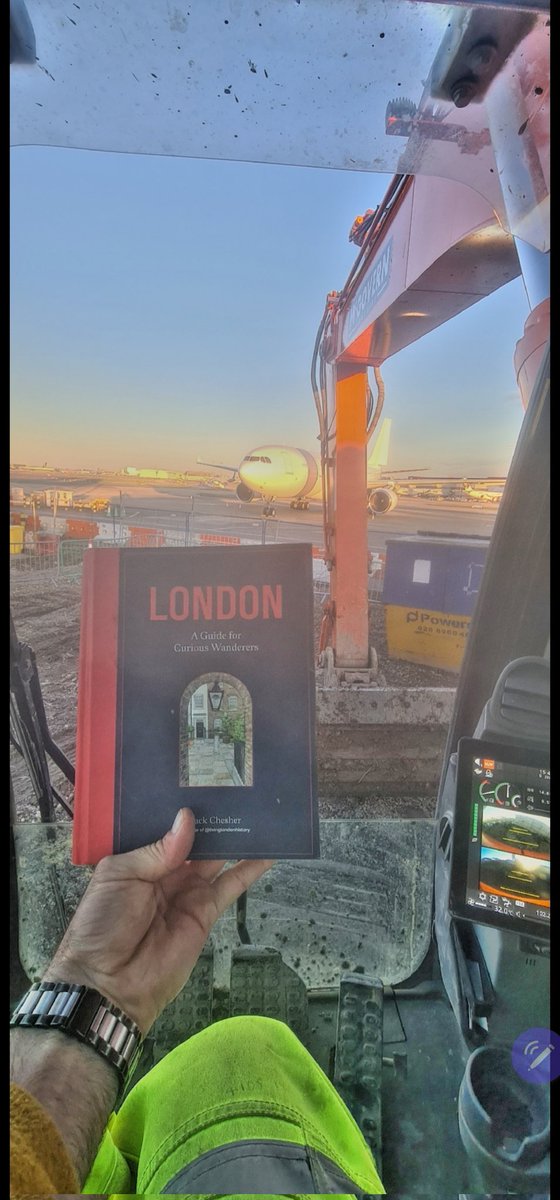 mattmorg1981's tweet photo. @livinglondonhis I'm from Merthyr Tydfil (capital of Wales) ,I'd book up once a month if could ,but your always fully booked Jack 🙃..luv the tour's 🏆🙏 https://t.co/gBLbBNEd9n