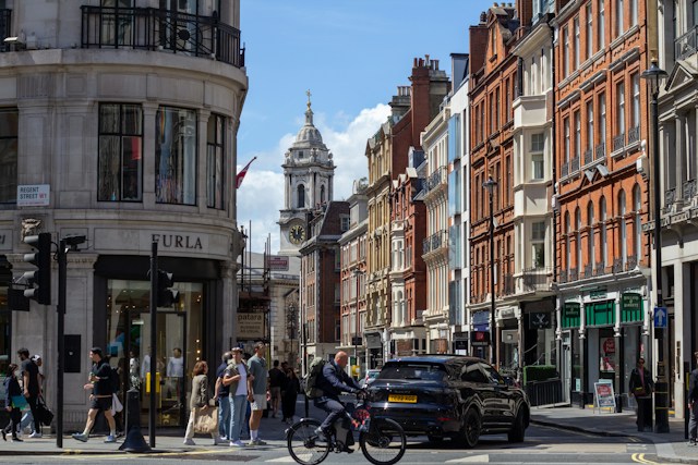 Nezo Interiors wins first Mayfair project. Congratulations to Nezo for winning its first Mayfair design and build project, for an investment company - a recognition of the high quality low carbon Circular Economy solutions they are employing.
nezointeriors.com