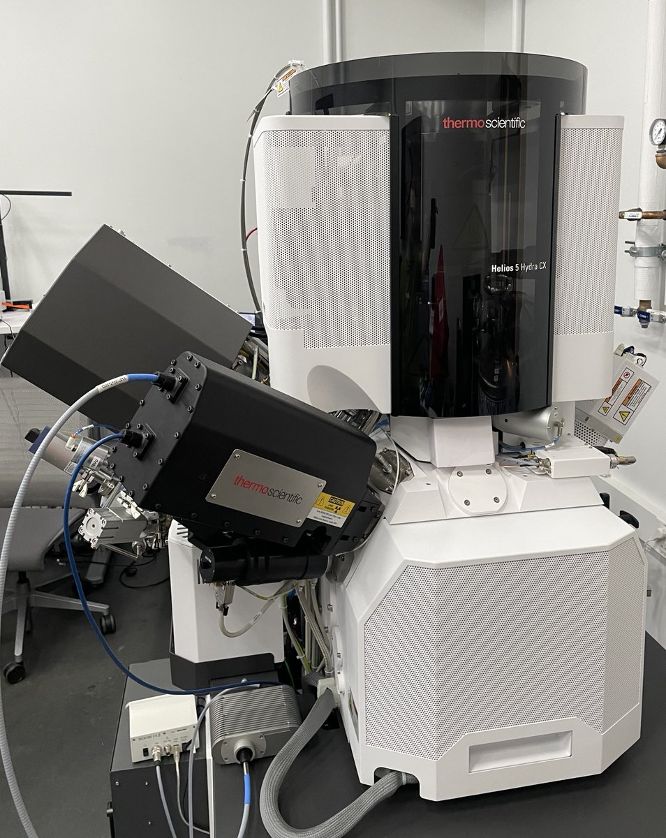 NanoSoftCryoEM's tweet image. Another Extended Operation System installation, this time on a Hydra. More and more folks happy with week-long milling on one fill of LN2, plus with the many extra unique features integrated into our system. #teamtomo #cryoEM #Aquilos #Hydra
nanosoftmaterials.com/product-page/a…