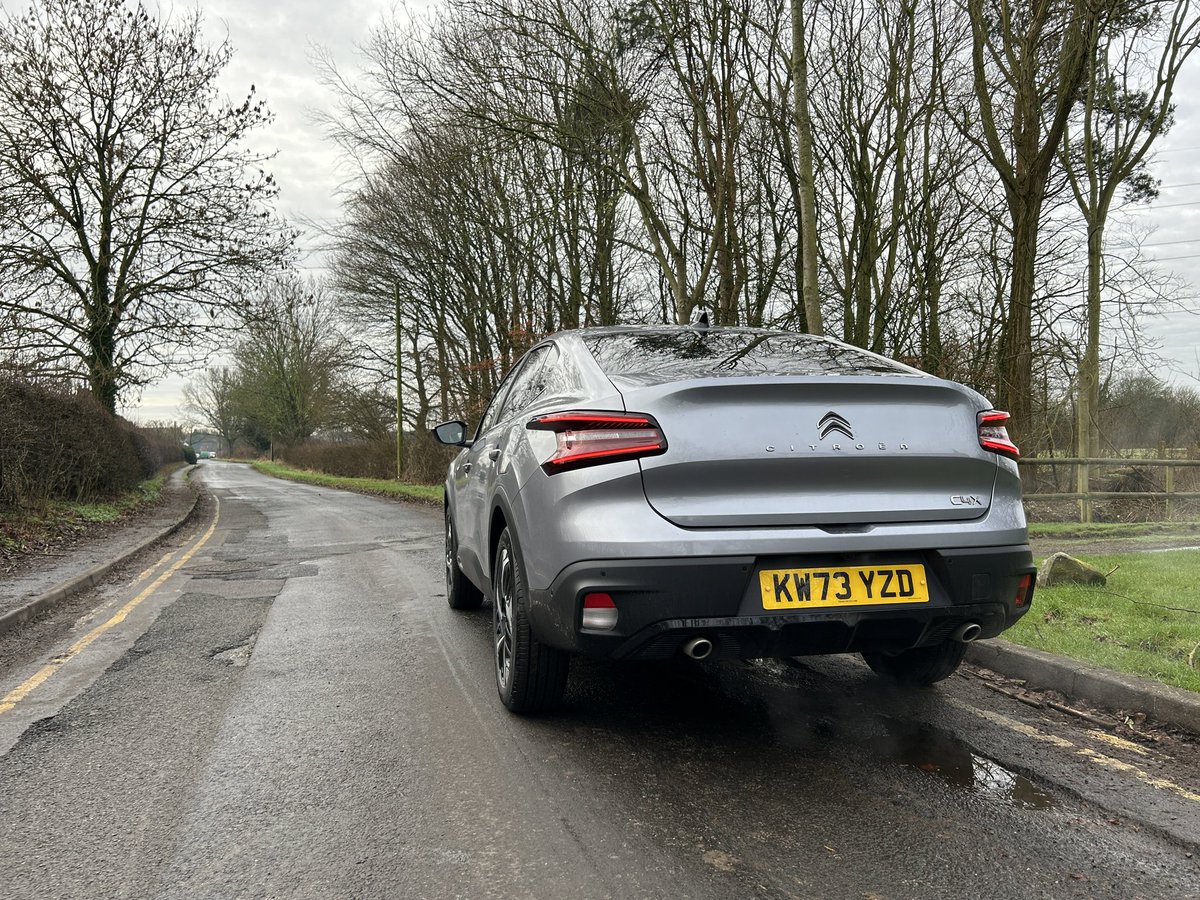 When a press car genuinely surprises you. The Citroen C4 X Pure Tech 130. It’s been brilliant on the motorway; quiet, comfortable & frugal at over 50mpg so far… Plenty of pull as well  & a bargain at £26,820 ! @ngmw @EurigDruce @masonf55 @JSHandcock @CitroenUKPR