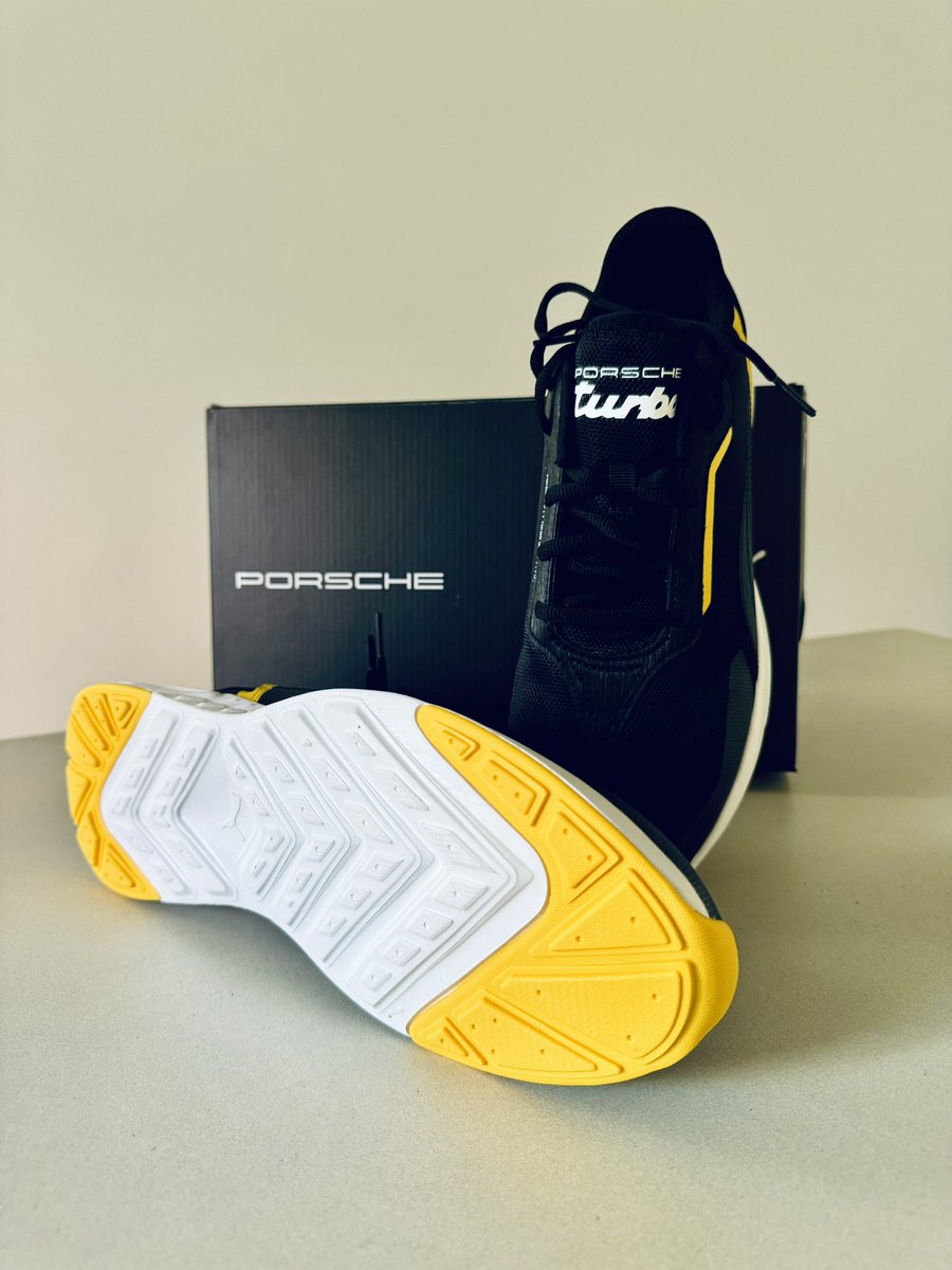 911blackyellow's tweet photo. Porsche 911 Turbo 3.0 - 1975 in Black and Yellow.🤩  

Thank you @PTBMalta!!!

 #Puma #Porsche #Legacy #911turbo #1975 https://t.co/816ivsyGnq