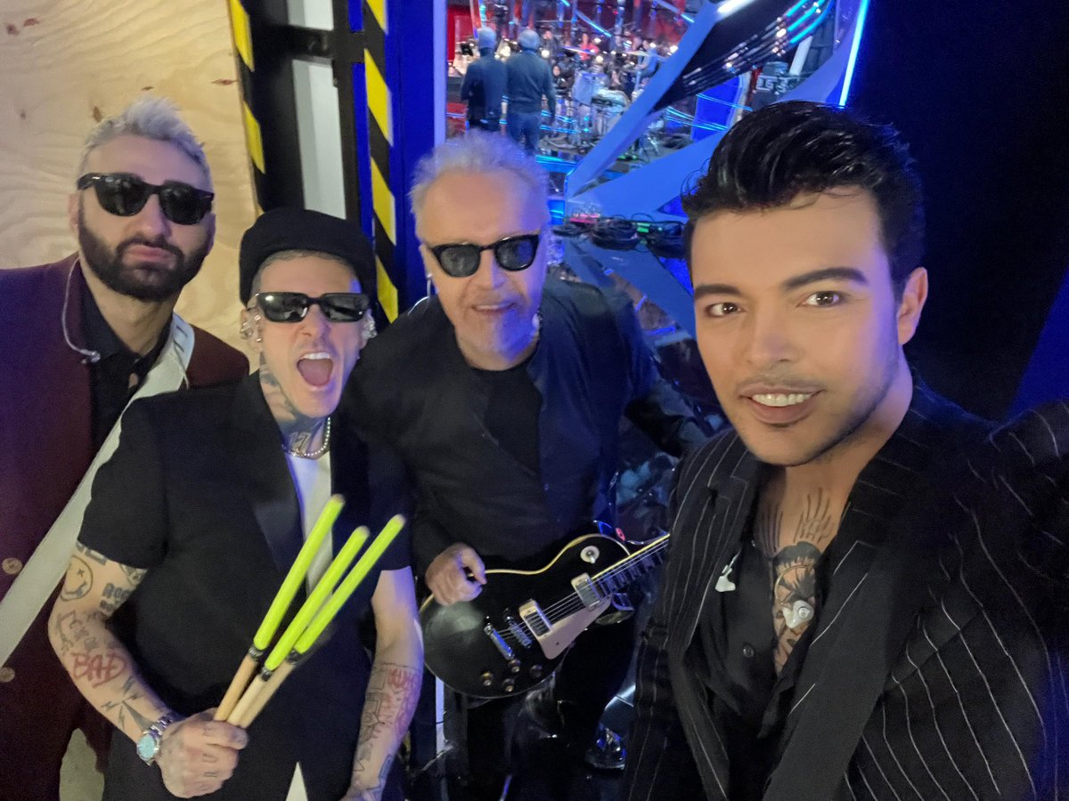 Prove con il super <a href="/UmbertoTozzi/">Umberto Tozzi</a> ❤️❤️❤️ #Sanremo2024 #TheKolors