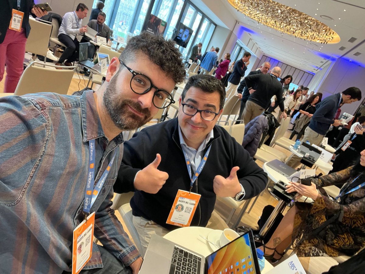 padcelona's tweet photo. It feels so good to be back! 

Nuestro CEO, Joaquim Pintó y Álex Barbero de Eventscase llevan desde ayer fingiendo que trabajan en Madrid.

Nos han mandado esta foto desde el MIS 2024 de @grupoeventoplus 

#eventtechhub #padcelona #weloveevents #mis #grupoeventoplus https://t.co/r67v1meTyW