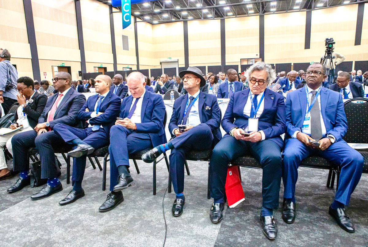 HHichilema's tweet photo. Honoured to be at the #Lobito Corridor Private Sector Investment Forum today.
#Zambia’s hosting 250 business leaders from the region &amp; across the globe, to catalyse private sector investment in business opportunities around this key economic corridor. 
🇿🇲🇨🇩🇦🇴🇺🇸
#EconomicDiplomacy https://t.co/n1Z6AEsdgW
