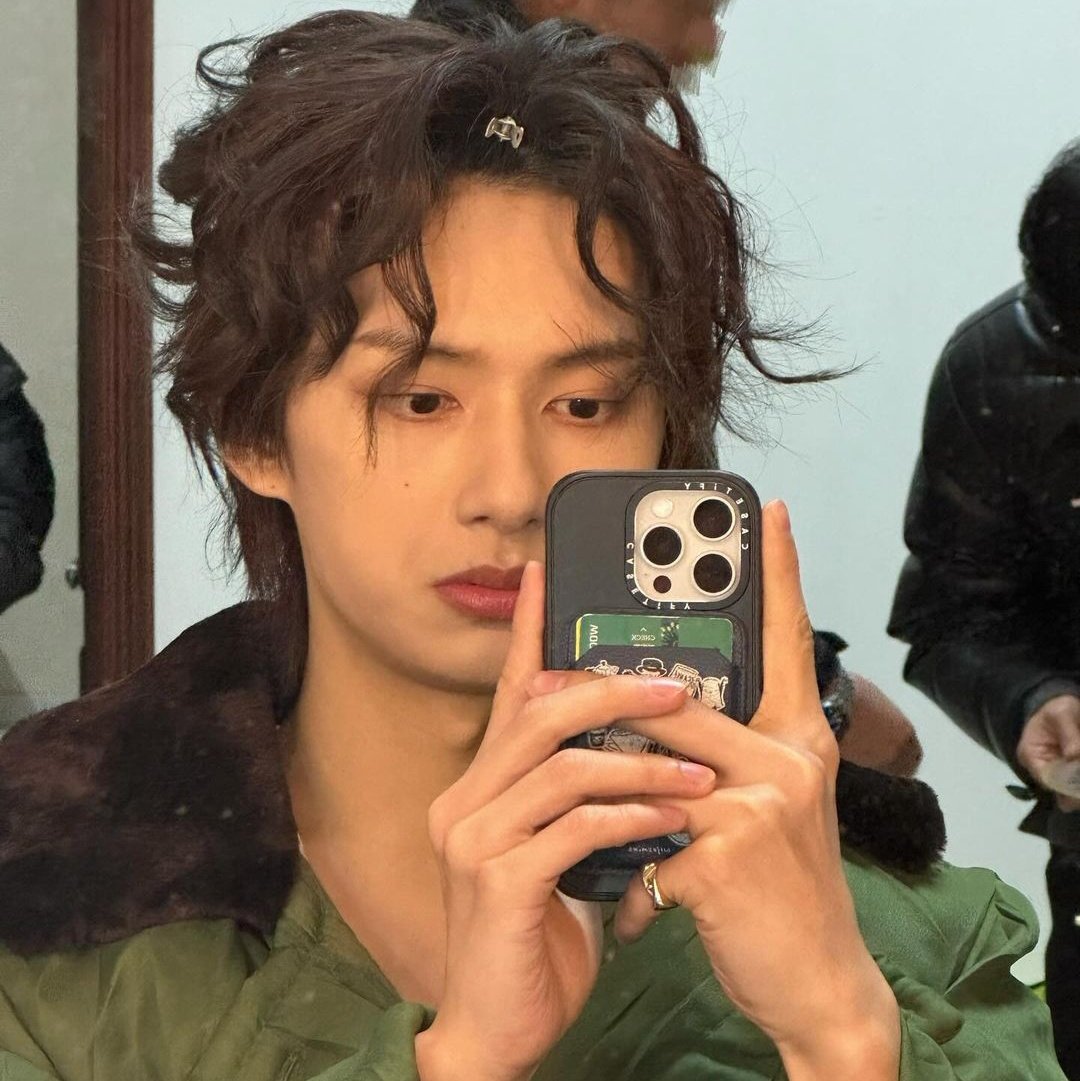 쭌 tweet media