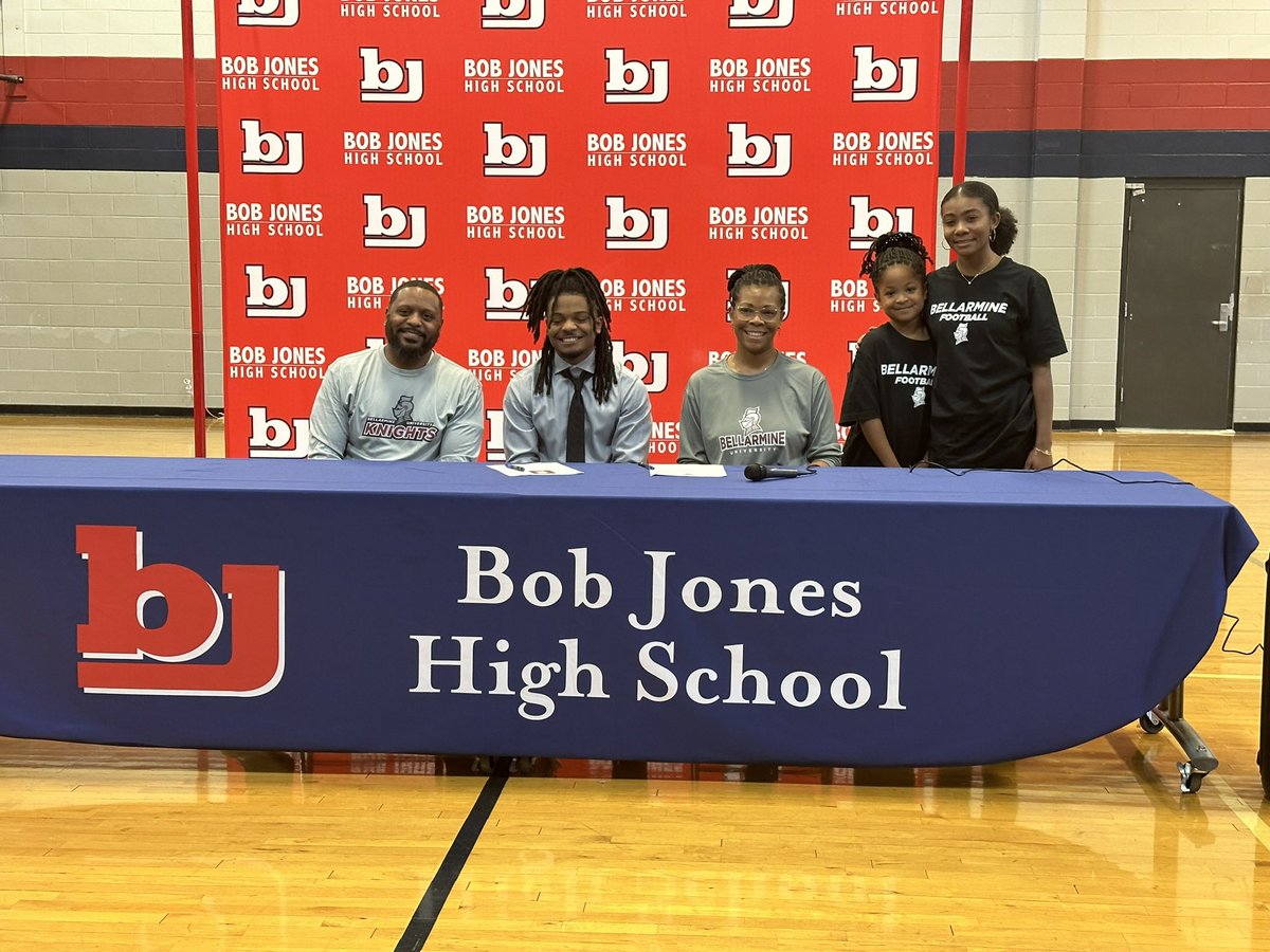 Bob Jones Football tweet media