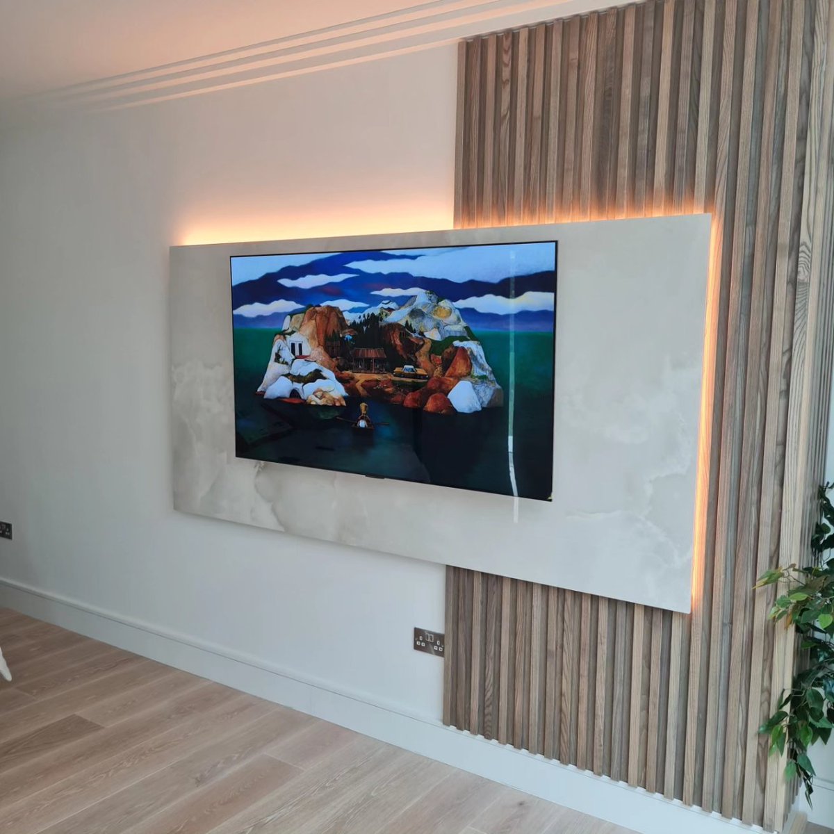 kablekings's tweet photo. 65 Inch LG OLED TV wall mounts with one mounted onto a marble wall slab using a diamond drill bit π
No problems, just solutions π
#LGOLED #TVinstallations #Dublin https://t.co/WxibW5yPJX