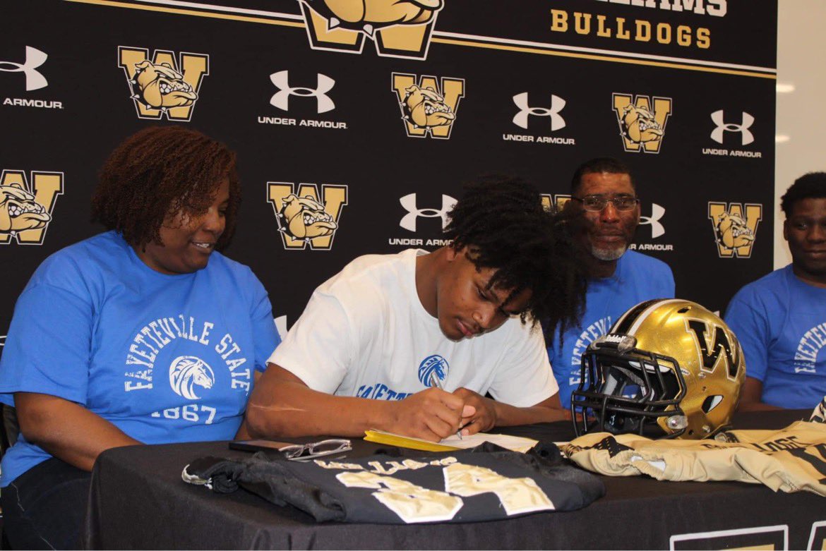 Milton Turner (@teamturner34) on Twitter photo Finally Official ! Beyond blessed for this position. Thank you to everyone who supported me, time to work ! <a href="/Coach_PStokes/">Patrick Stokes</a> <a href="/whsbulldogsfb/">Williams Football</a> #ProudToBe <a href="/BTownBulls7v7/">LJ Flintall</a> <a href="/willbradleysp/">Will Bradley Sports Performance</a> @DawgAthletic <a href="/TheCoachBrooks/">DeAnthony Brooks</a> Finally Official ! Beyond blessed for this position. Thank you to everyone who supported me, time to work ! <a href="/Coach_PStokes/">Patrick Stokes</a> <a href="/whsbulldogsfb/">Williams Football</a> #ProudToBe <a href="/BTownBulls7v7/">LJ Flintall</a> <a href="/willbradleysp/">Will Bradley Sports Performance</a> @DawgAthletic <a href="/TheCoachBrooks/">DeAnthony Brooks</a>